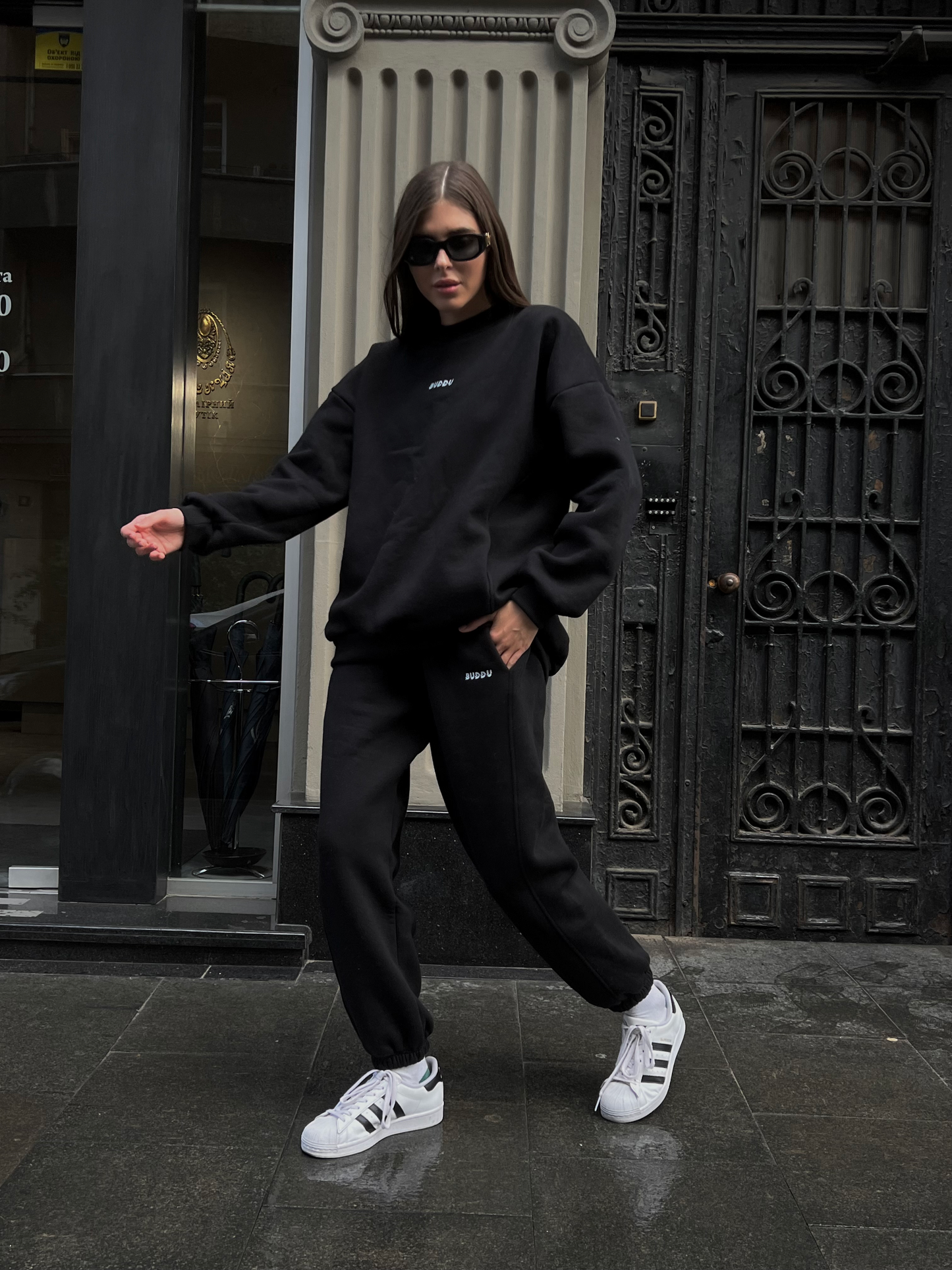 Suit with sweatshirt Ultra Black | Winter22/23
