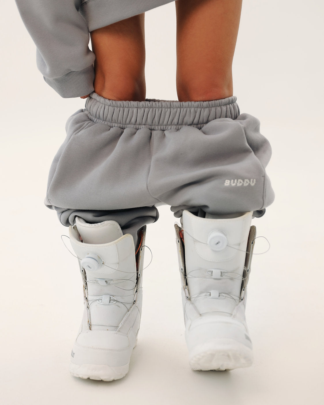 Suit with hoodie Grey | Winter22/23