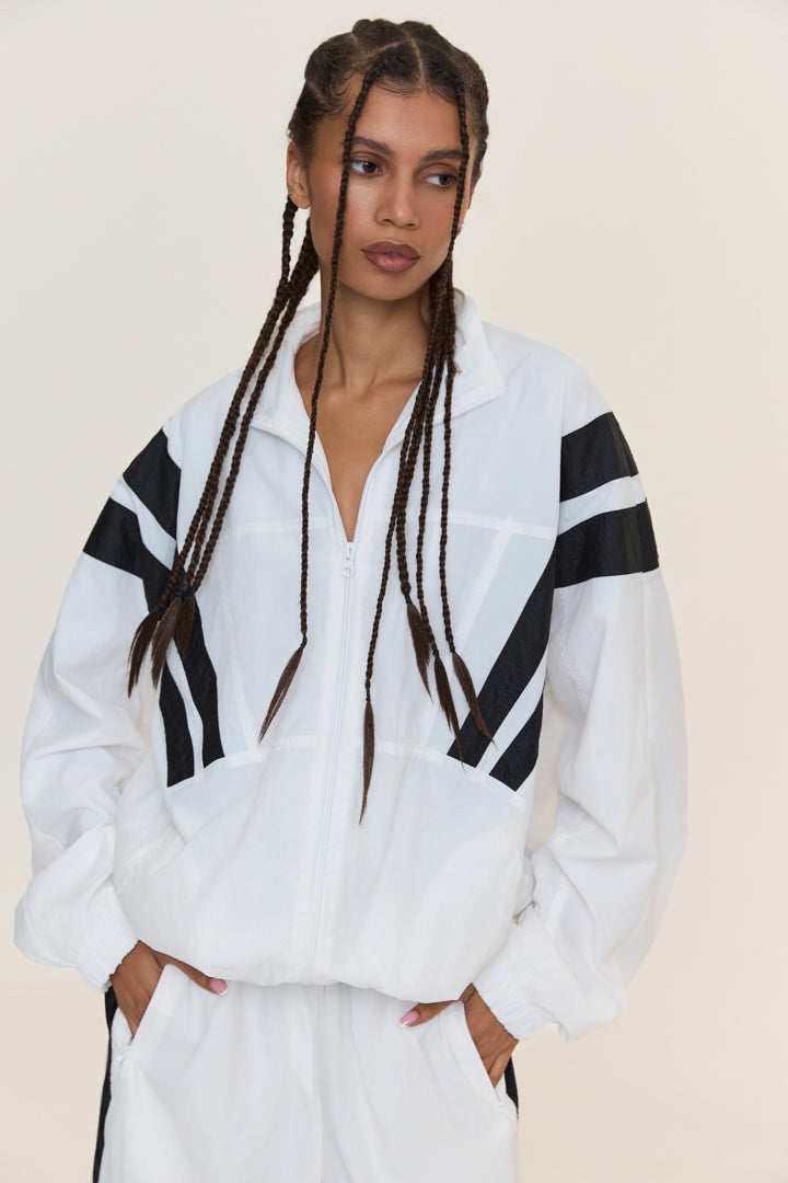 Milk suit 90s