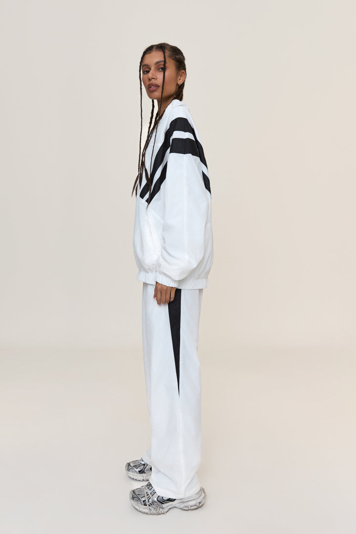 Milk suit 90s