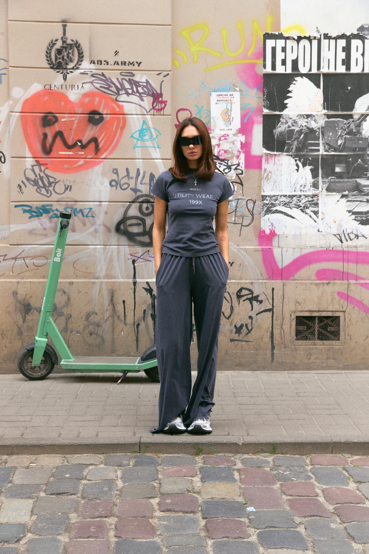 RAW EDGE PANTS